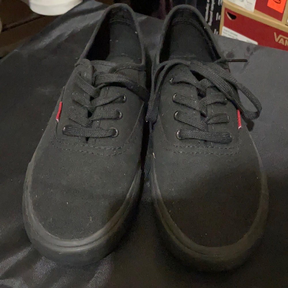 Levis